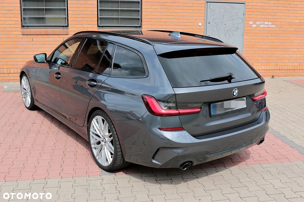 BMW Seria 3 320d Edition M Sport Shadow - 15