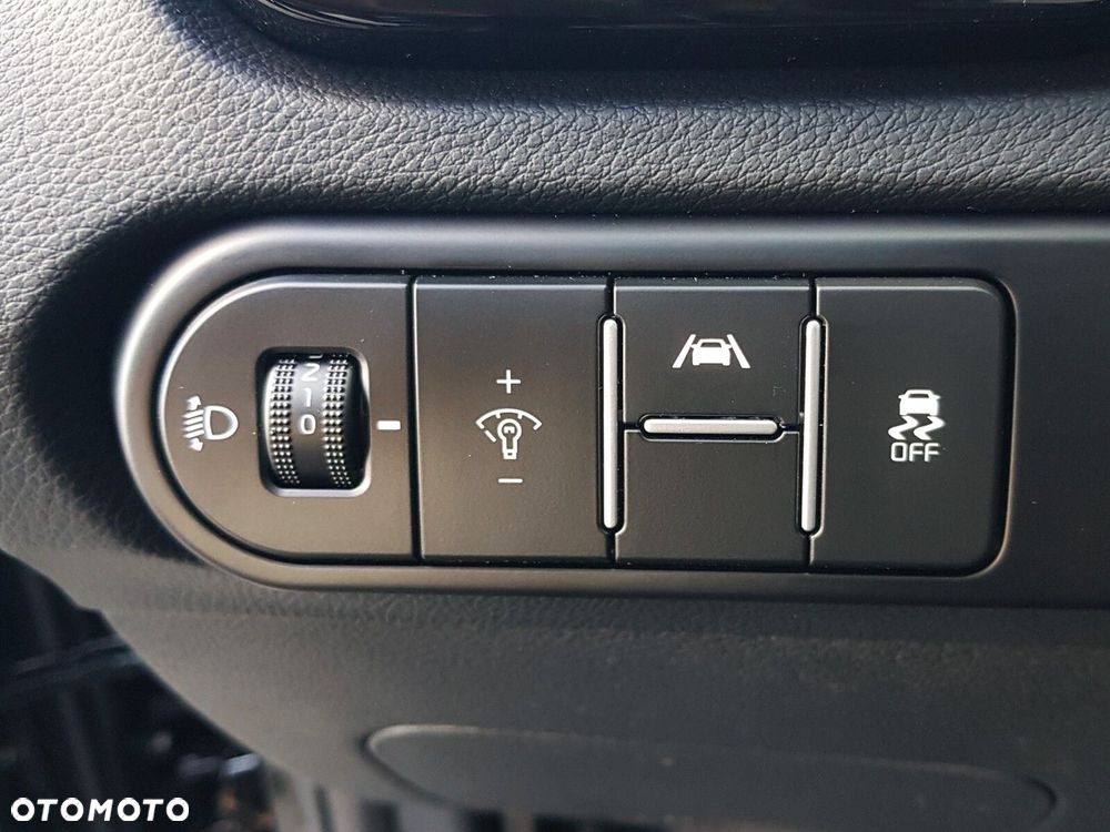 Kia Ceed 1.5 T-GDI Tribute DCT - 12