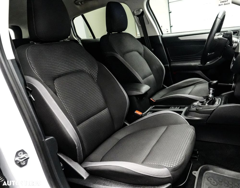 Ford Focus 1.5 EcoBlue Titanium Business - 14