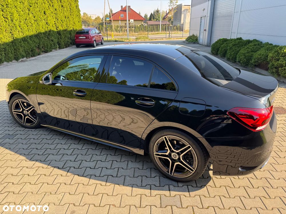 Mercedes-Benz Klasa A 200 AMG Line 7G-DCT - 4