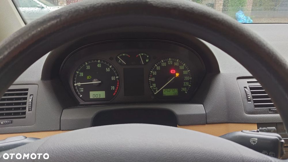 Skoda Fabia 1.4 16V Elegance - 22