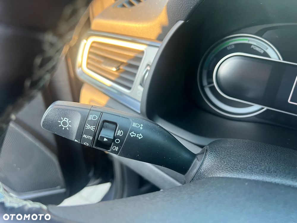 Kia Niro 1.6 GDI 2WD Vision - 12