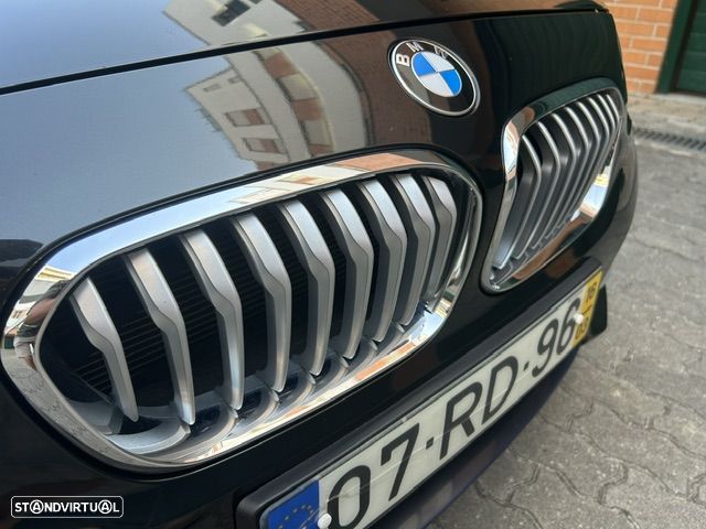 BMW 116 d Line Urban Auto - 28