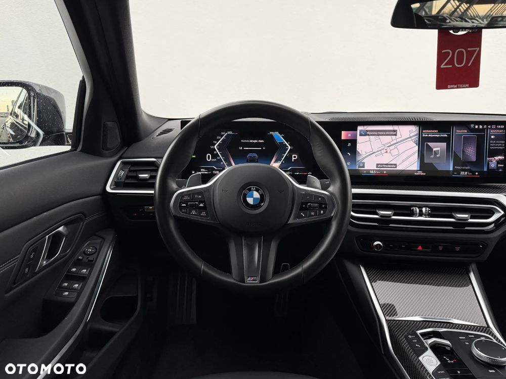 BMW Seria 3 320d xDrive M Sport Sport - 31
