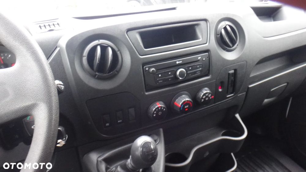 Renault Master - 10
