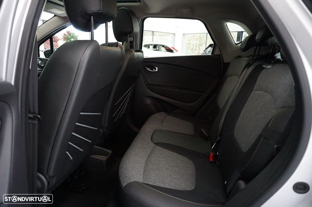 Renault Captur TCe 150 EDC GPF INTENS - 8