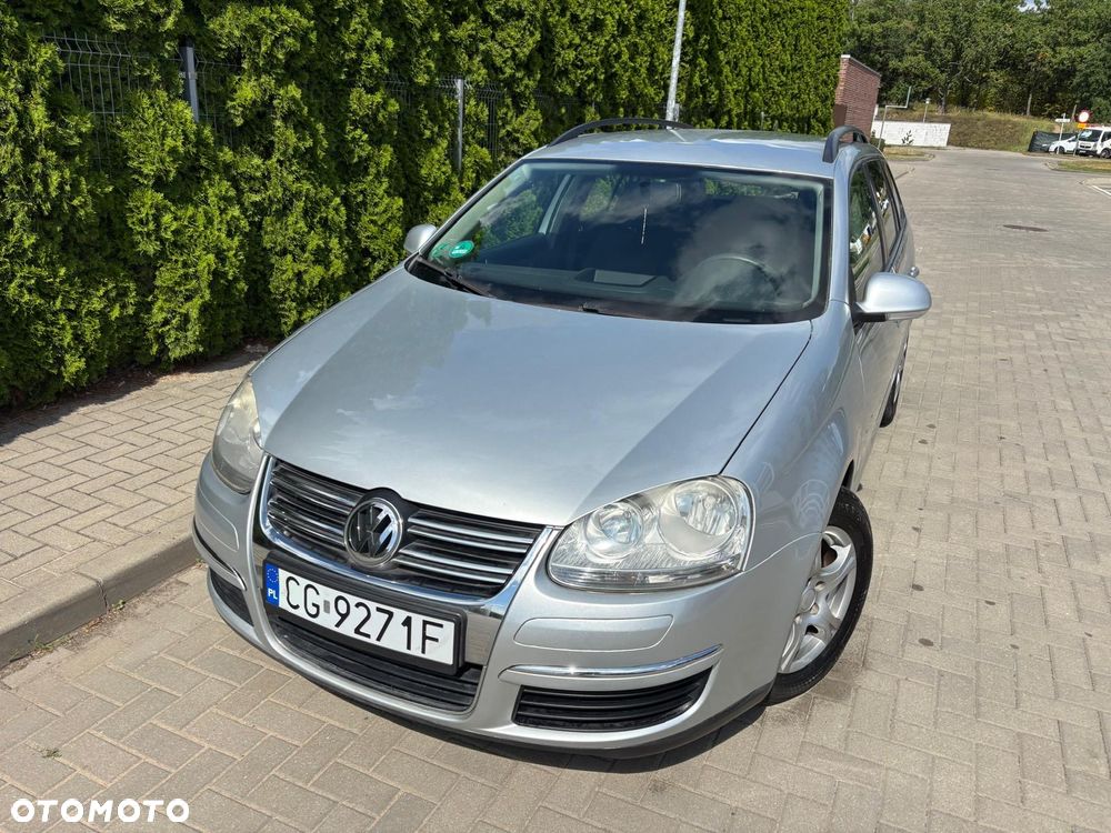 Volkswagen Golf 1.9 TDI DSG DPF Trendline - 9