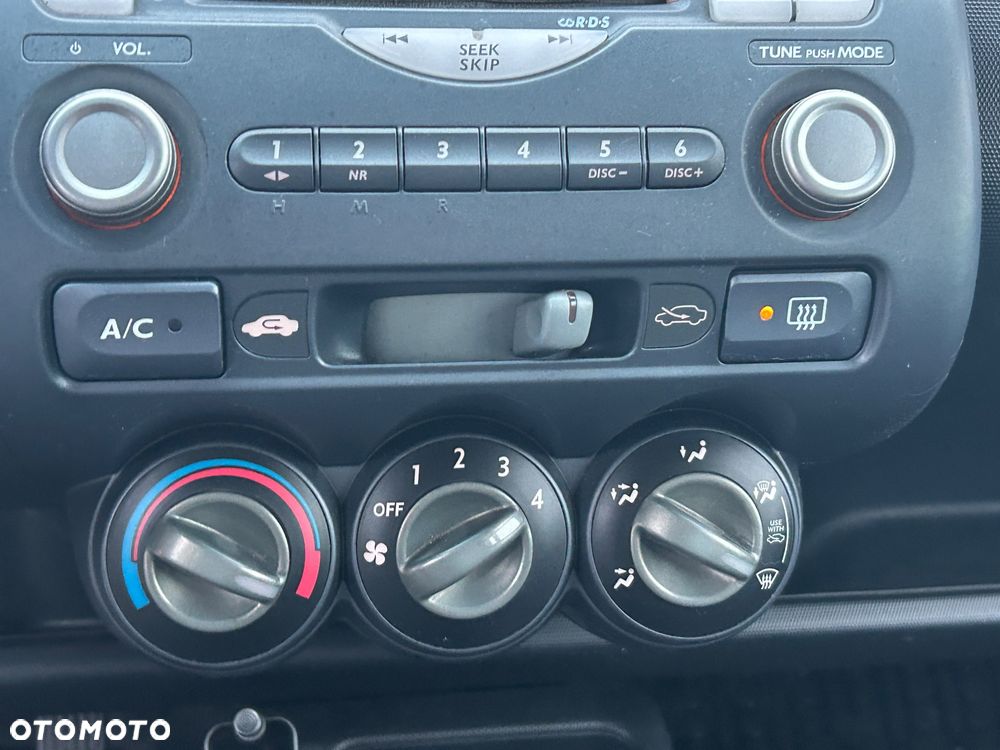 Honda Jazz 1.4 LS - 24