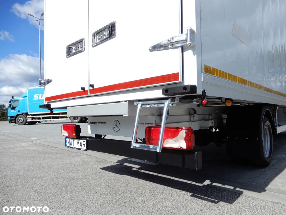 Mercedes-Benz Sprinter 516 CDI 2.2 CDI 163 KM Kontener 4.91 Cm 10 E.Palet Super Lekki ALUVAN DMC 3500 Kg 705 Kg Ładowność Tempomat Asystent Pasa Ruchu Stan Auta Jak Nowy UNIKAT - 16
