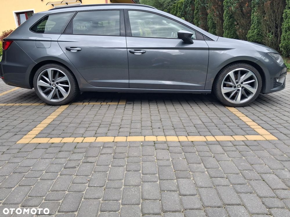 Seat Leon 2.0 TDI FR S&S - 32