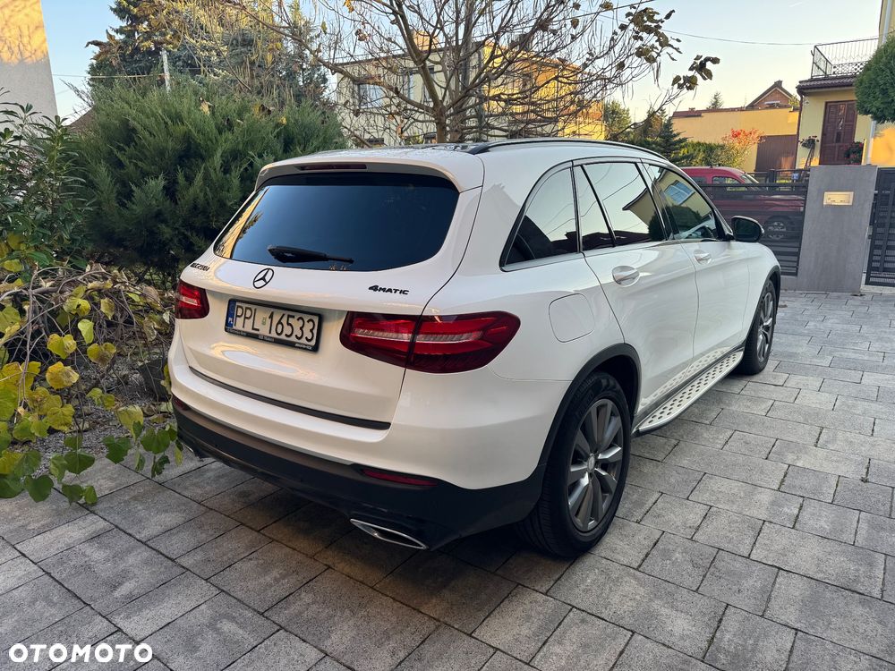 Mercedes-Benz GLC 250 d 4Matic 9G-TRONIC - 9