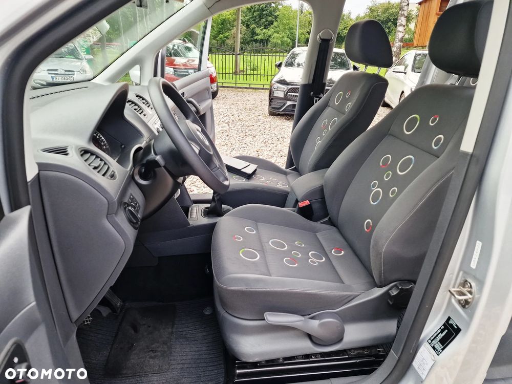 Volkswagen Caddy - 28