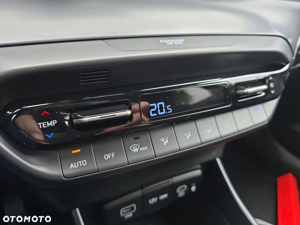 Hyundai i20 1.0 T-GDi Smart DCT - 16
