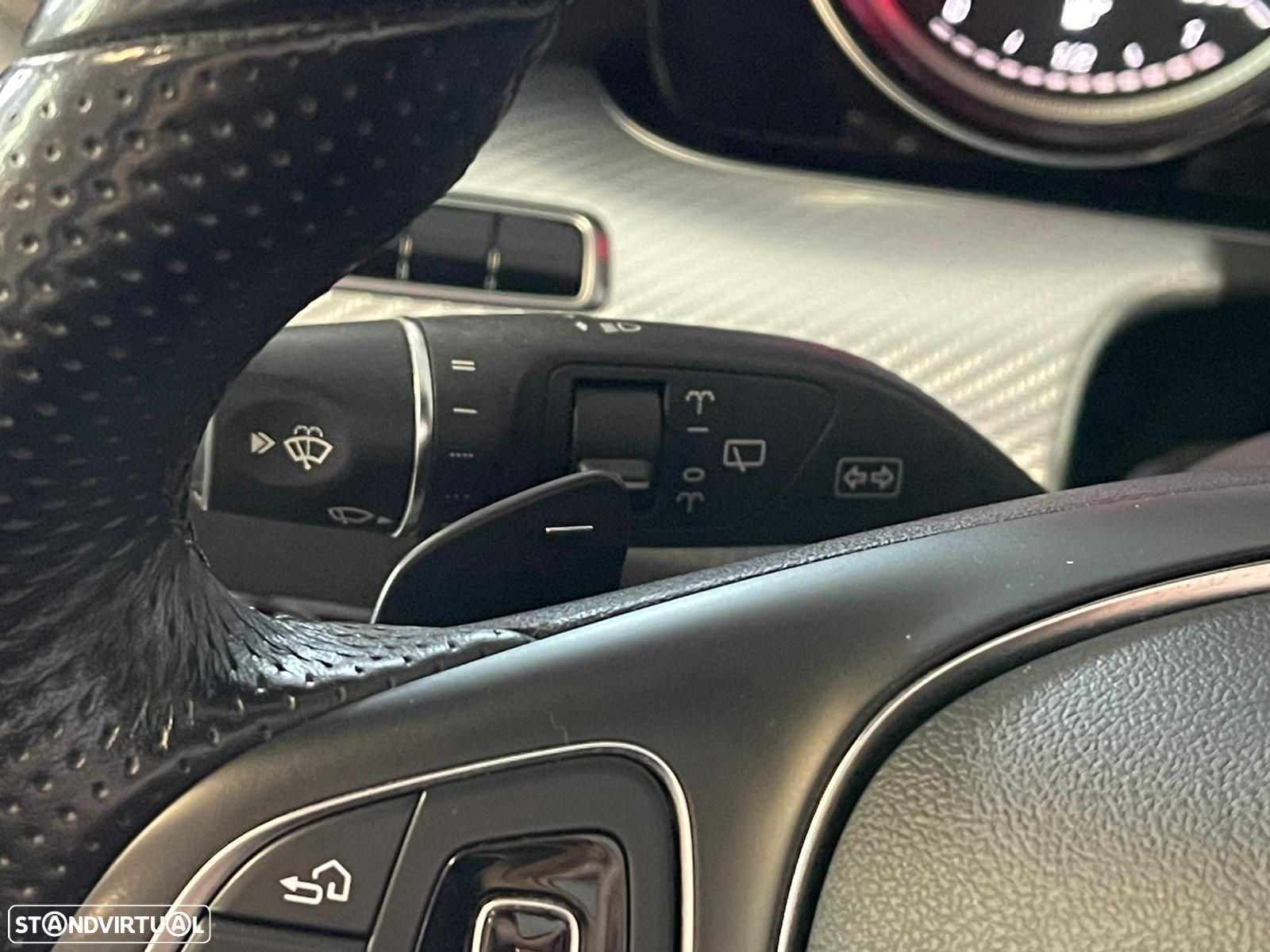 Mercedes-Benz E 220 - 11