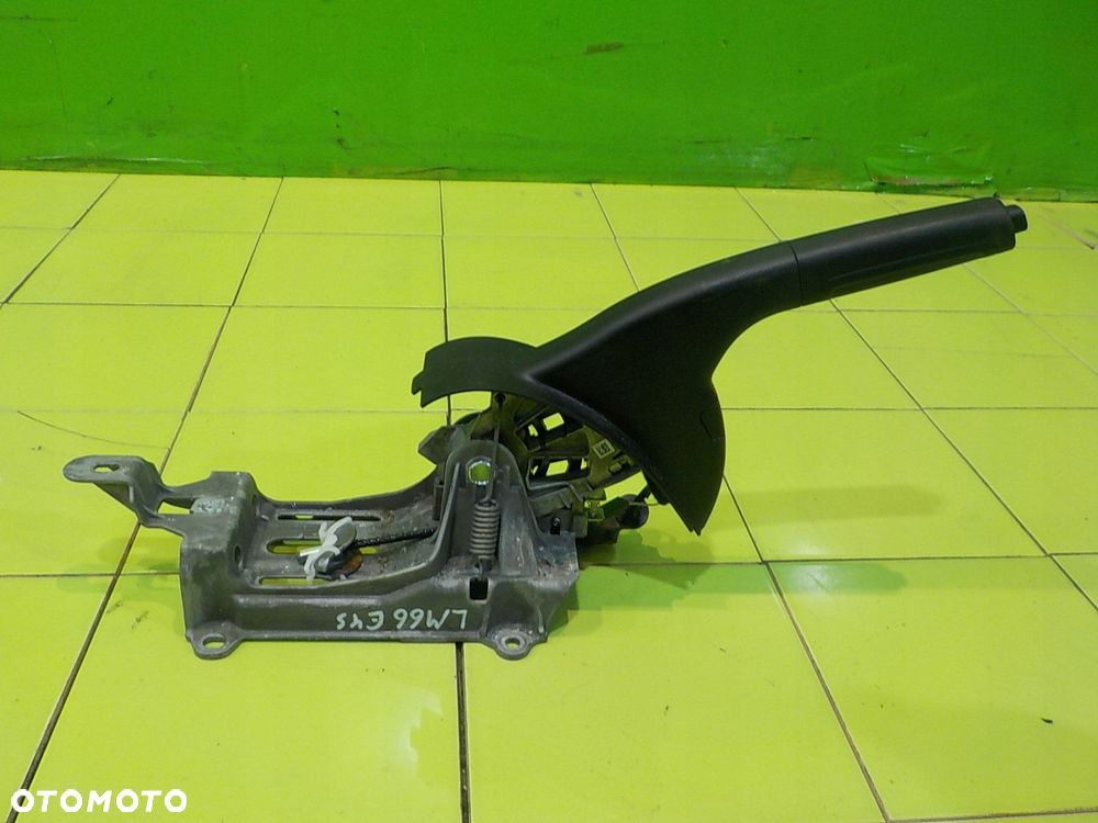 SMART FORFOUR II 16r 5D dzwignia hamulca recznego 1.238.50 - 1