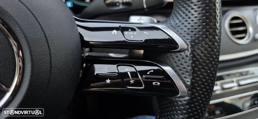 Mercedes-Benz E 300 de 4Matic 9G-TRONIC AMG Line - 36