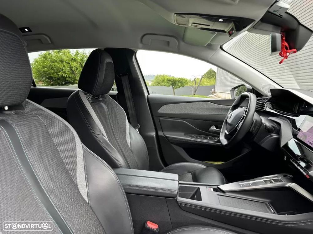 Peugeot 308 1.5 BlueHDi Allure EAT8 - 19