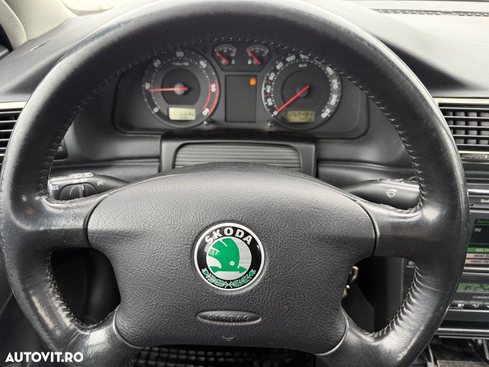 Skoda Superb 1,9 TDI Elegance - 20