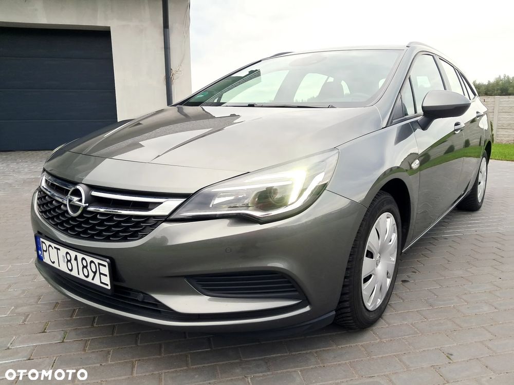 Opel Astra 1.6 CDTI Cosmo - 23
