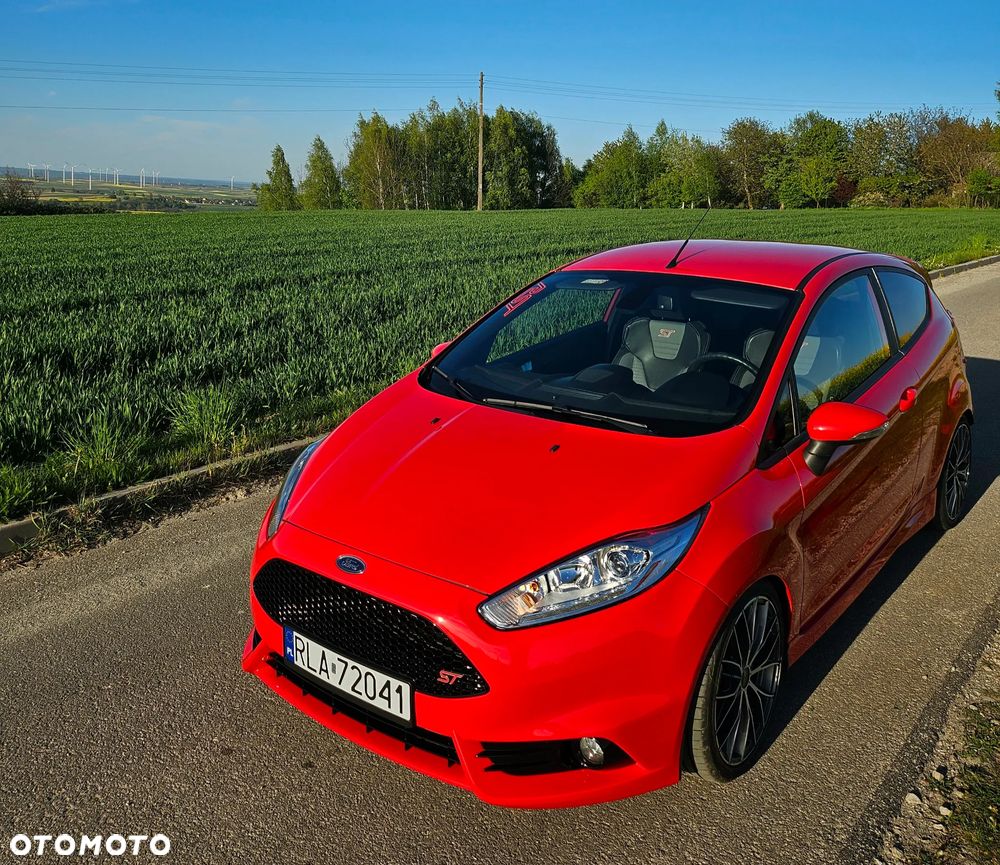 Ford Fiesta 1.6 EcoBoost ST - 1