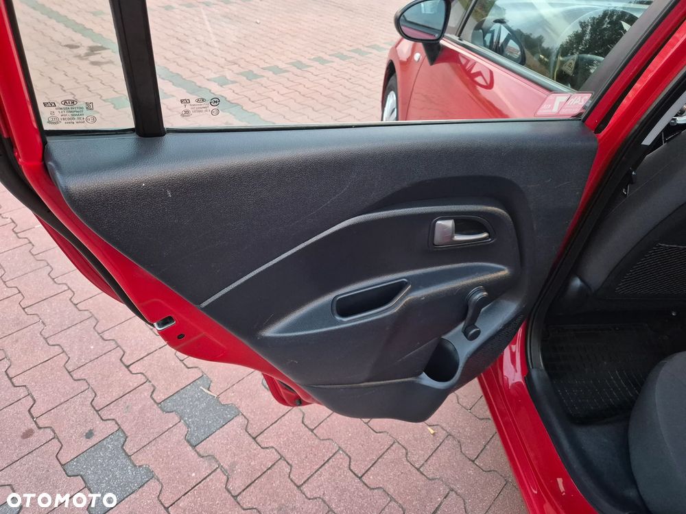 Kia Rio 1.2 M - 12