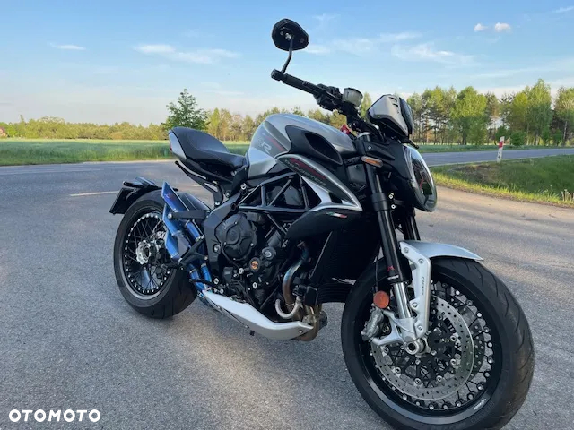 MV AGUSTA Dragster - 33