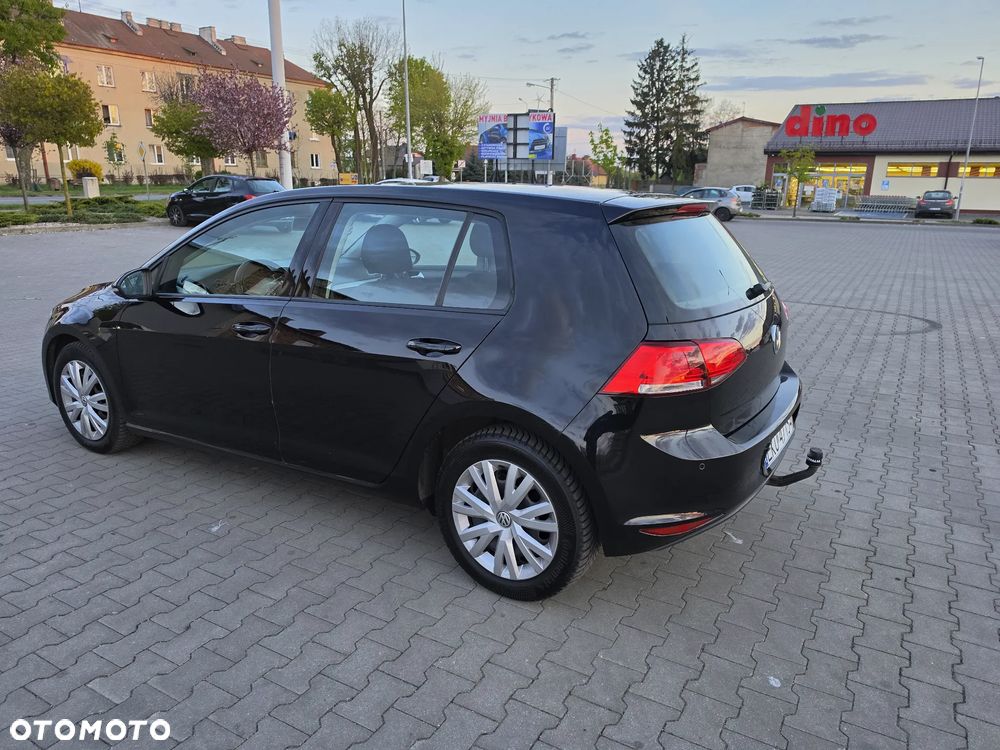 Volkswagen Golf 1.2 TSI BMT Trendline Perfectline - 2
