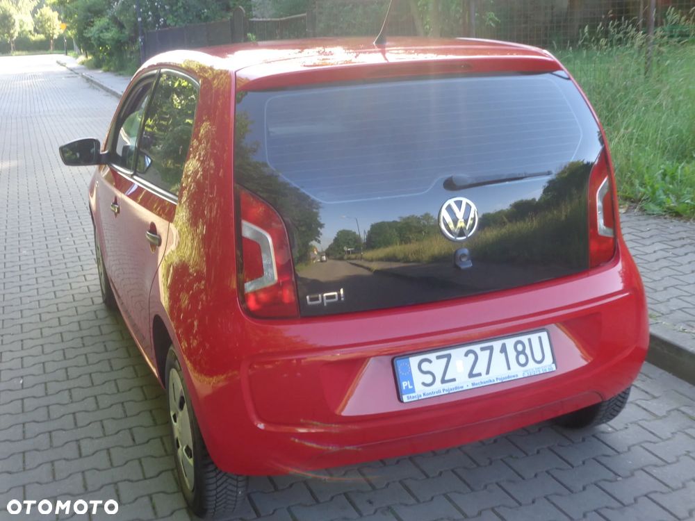 Volkswagen up! move - 14