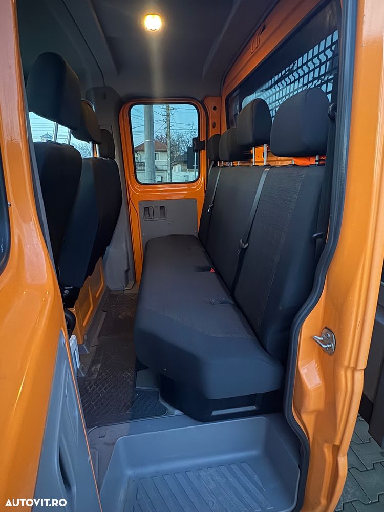 Mercedes-Benz Sprinter - 9