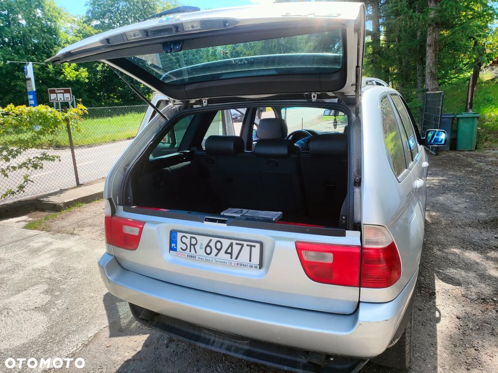 BMW X5 3.0 i - 7