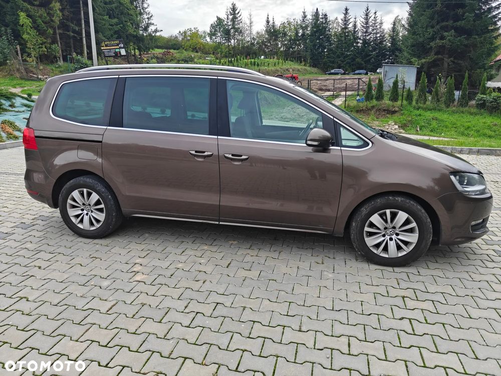 Volkswagen Sharan 2.0 TDI Basis - 2
