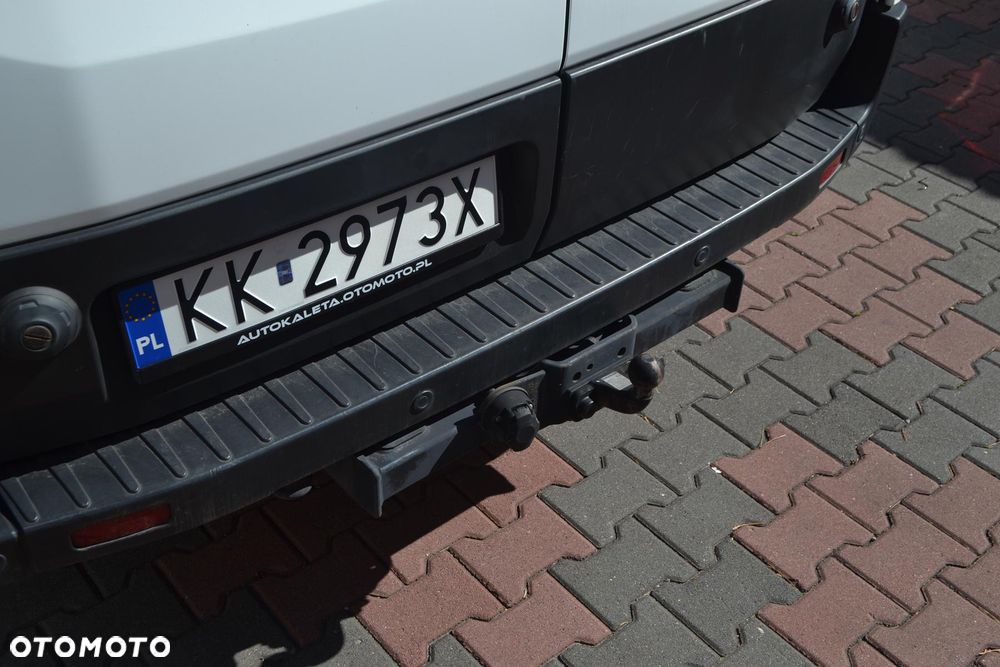 Ford Transit L4H3 RWD Trend - 14