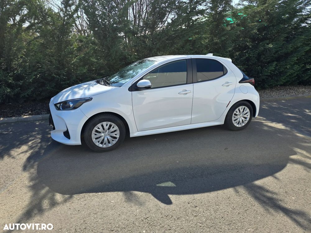 Toyota Yaris 1.5 L Dynamic - 1