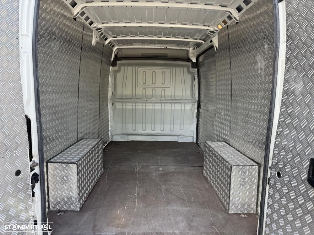 Peugeot Boxer 2.2 BlueHDi 335 L2H2  Premium - 20
