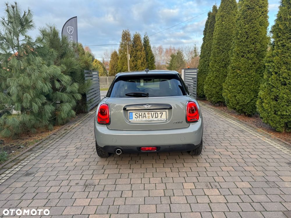 MINI Cooper Classic Trim - 8