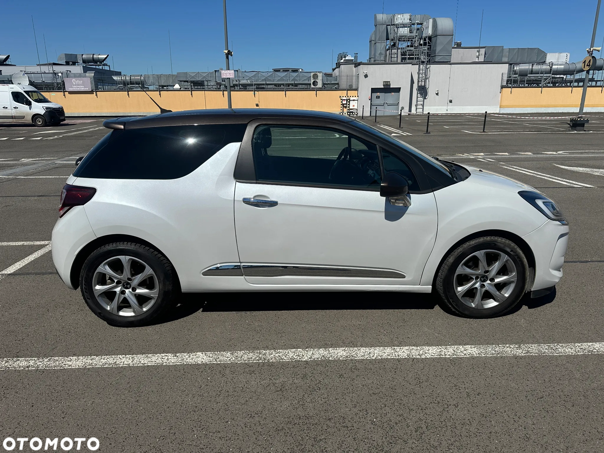 Citroën DS3 PureTech 130 Start & Stop SoChic - 6