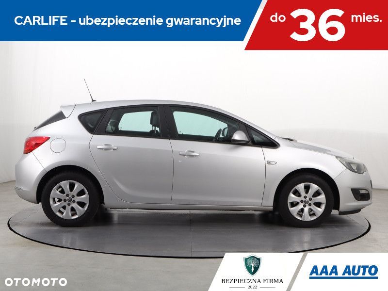 Opel Astra - 8