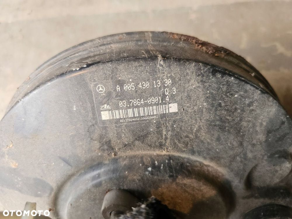 Serwo pompa hamulcowa A0054301330 Mercedes-Benz W203 - 2