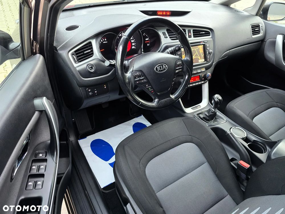 Kia Ceed 1.4 CVVT Spirit - 19