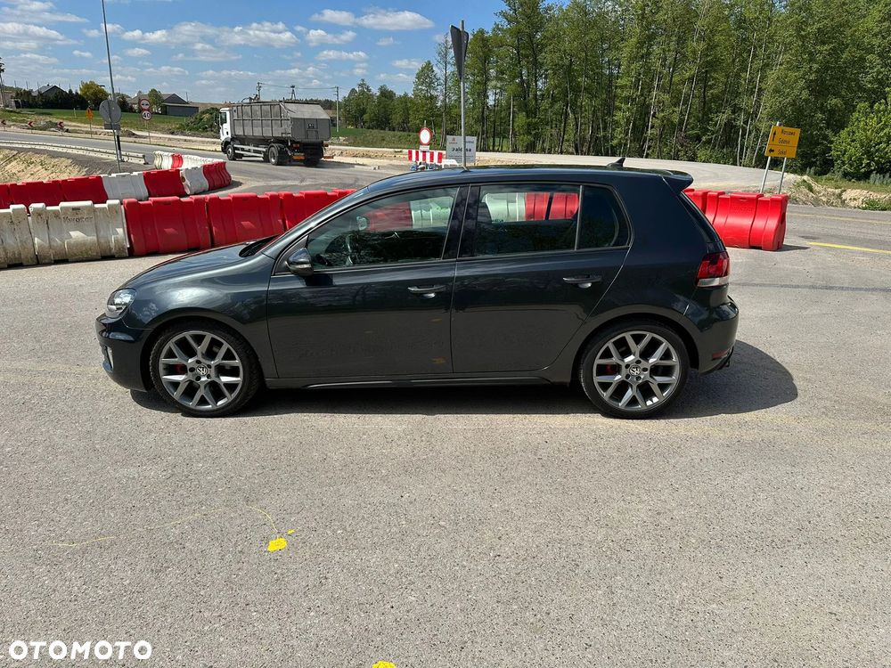 Volkswagen Golf VI 2.0 TSI GTI 35 DSG - 3