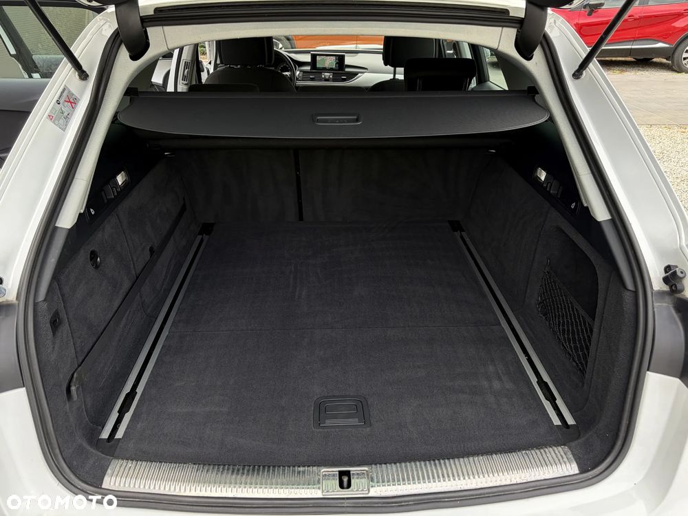 Audi A6 Avant 2.0 TDI Ultra S tronic - 36