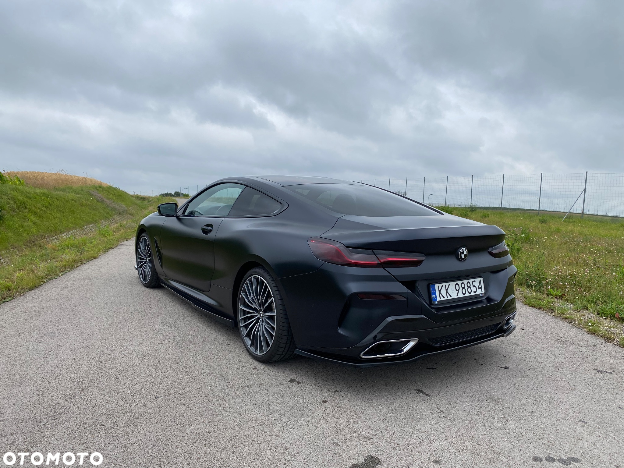 BMW Seria 8 - 10
