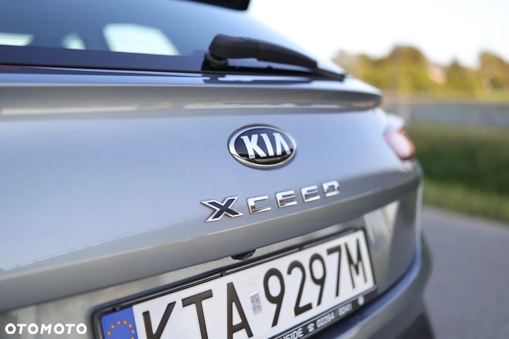 Kia XCeed 1.6 CRDi VISION - 6