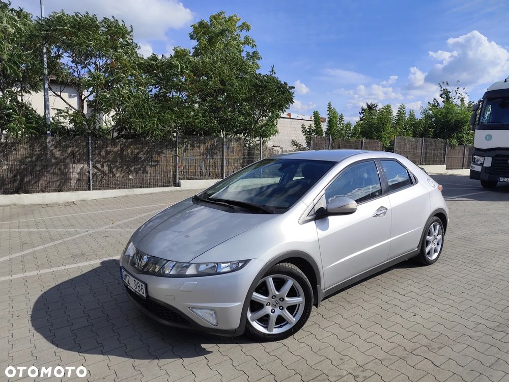 Honda Civic 1.8 Executive - 1