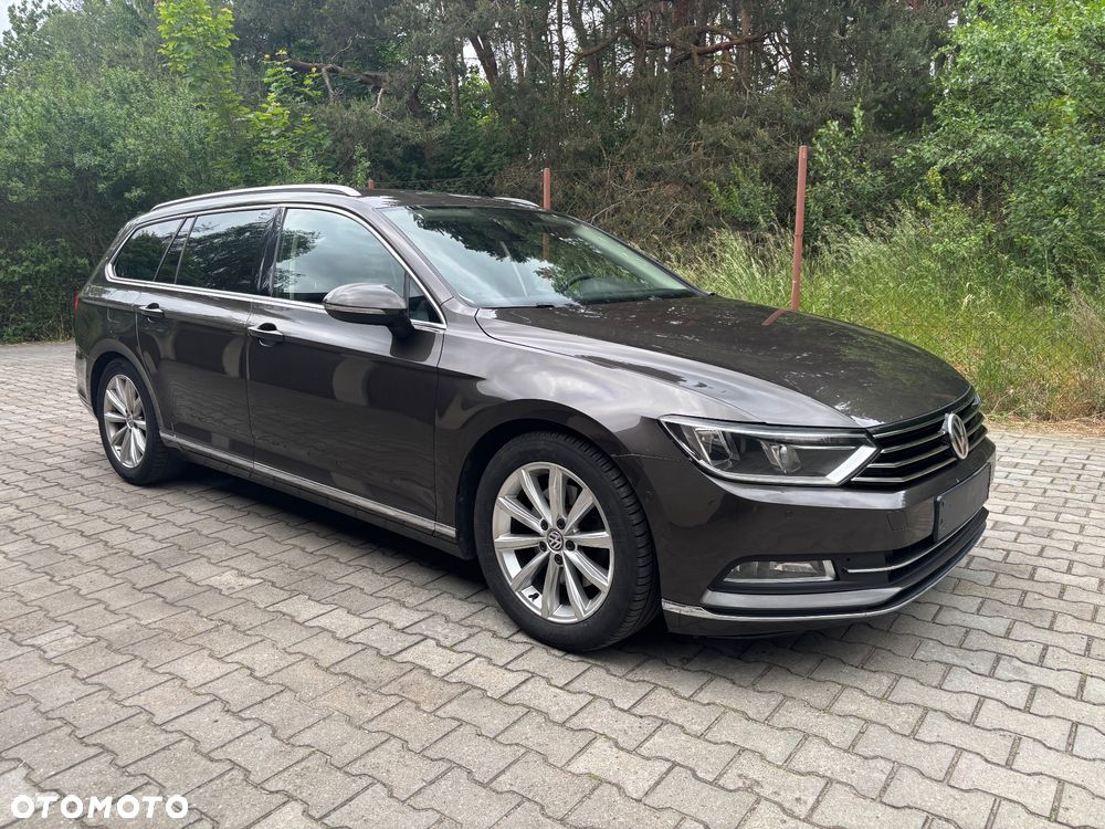 Volkswagen Passat 2.0 TDI (BlueMotion Technology) Highline - 23