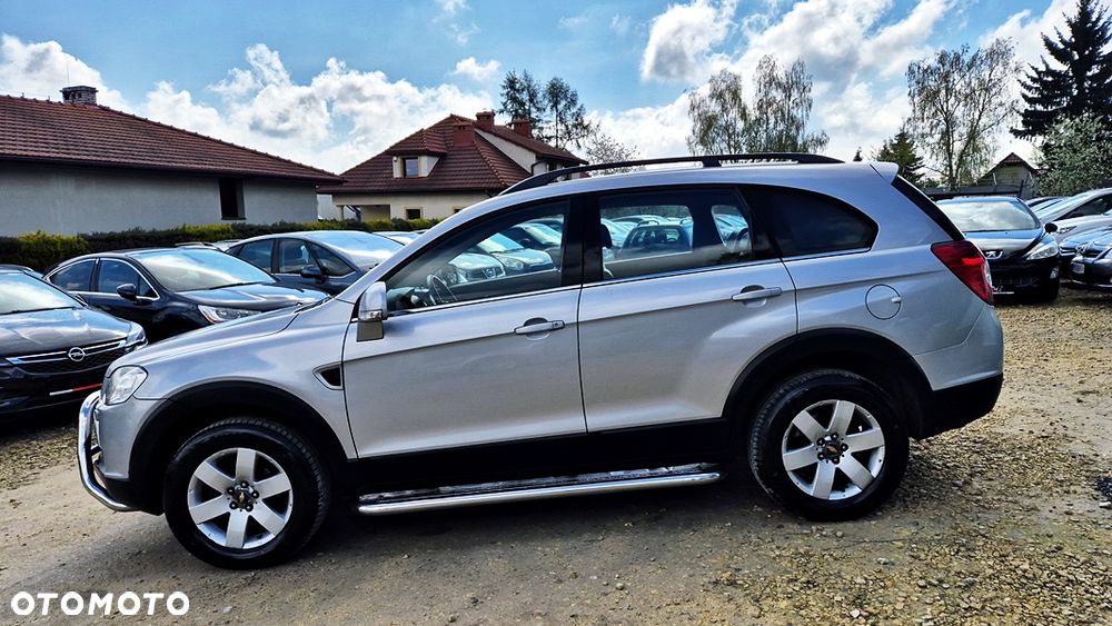 Chevrolet Captiva 2.4 LS - 18