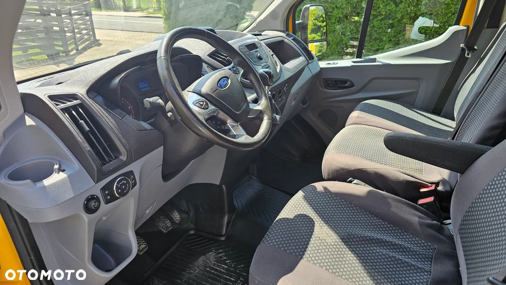 Ford Transit - 4