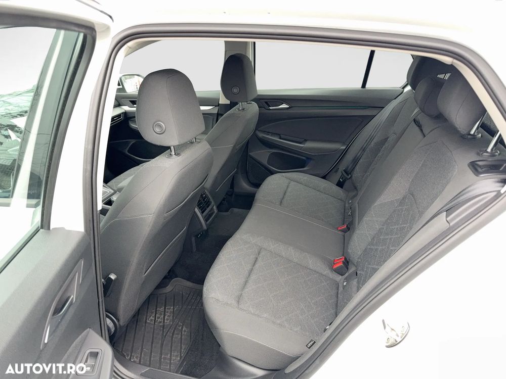 Volkswagen Golf 1.5 eTSI ACT DSG MHEV Life - 15