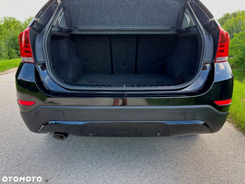 BMW X1 xDrive18d Sport Line - 12
