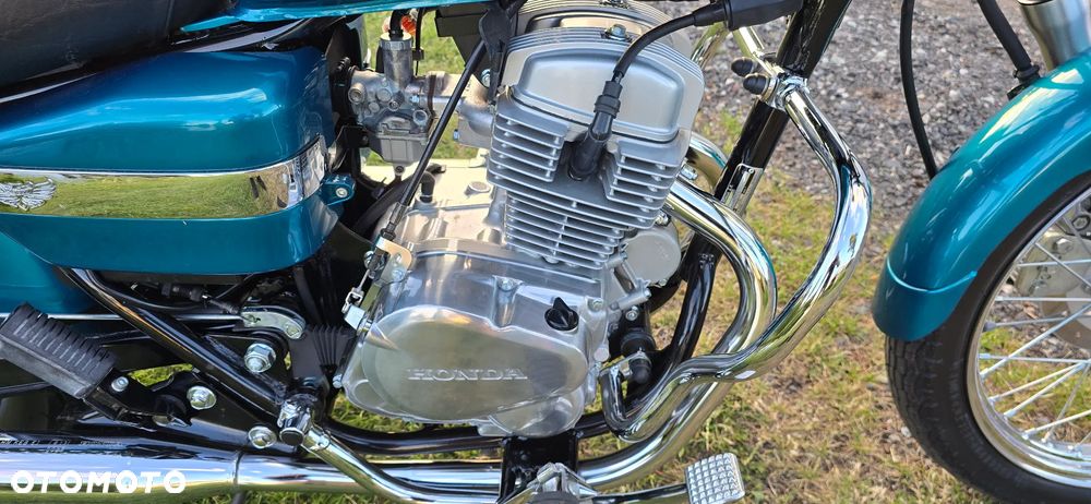 Honda CA - 19